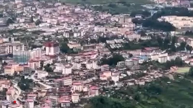 Motuo Highway Transforms an Isolated Area into a Beautiful Border County