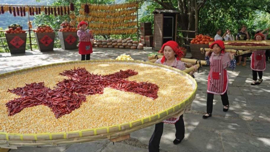 Autumn harvest across China