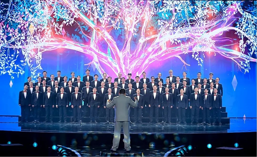 重庆市群众艺术馆雄音男声合唱团演出现场